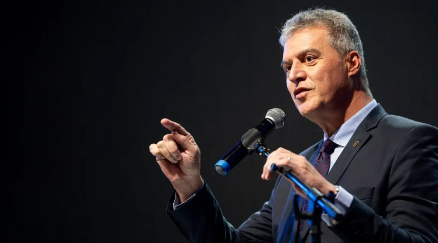 Alexandre Lopes Lacerda assume a presidência da Associação Brasileira dos Criadores de Girolando no triênio 2026/2028