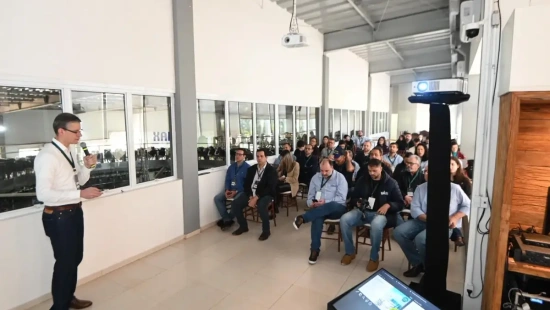Boehringer Ingelheim reúne autoridades e setor leiteiro para apresentar avanços em biosseguridade e combate à resistência  antimicrobiana